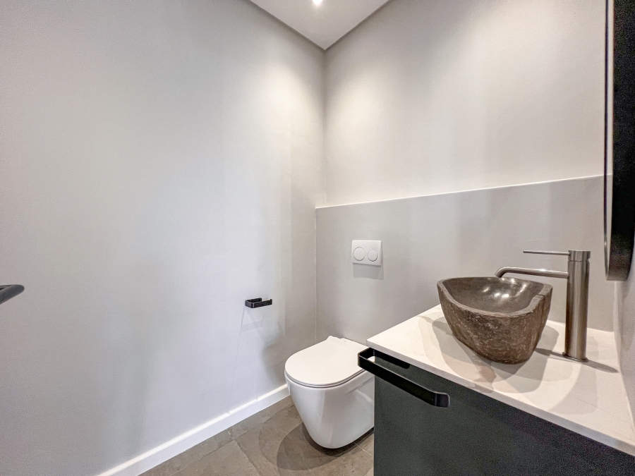 3 Bedroom Property for Sale in Country Club Western Cape